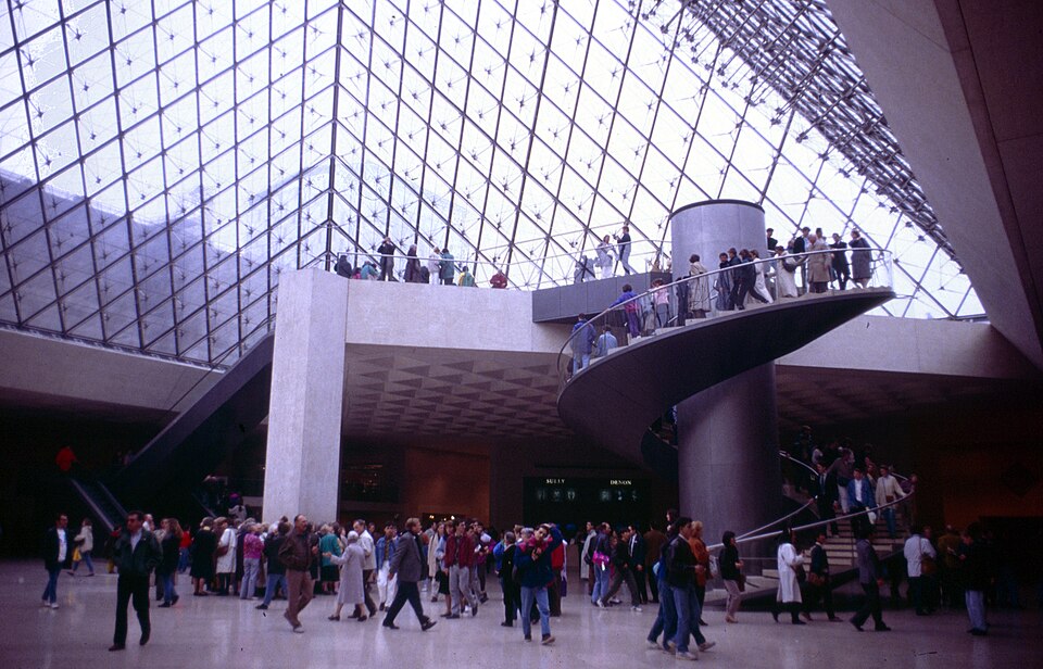 Paris Louvre 1991