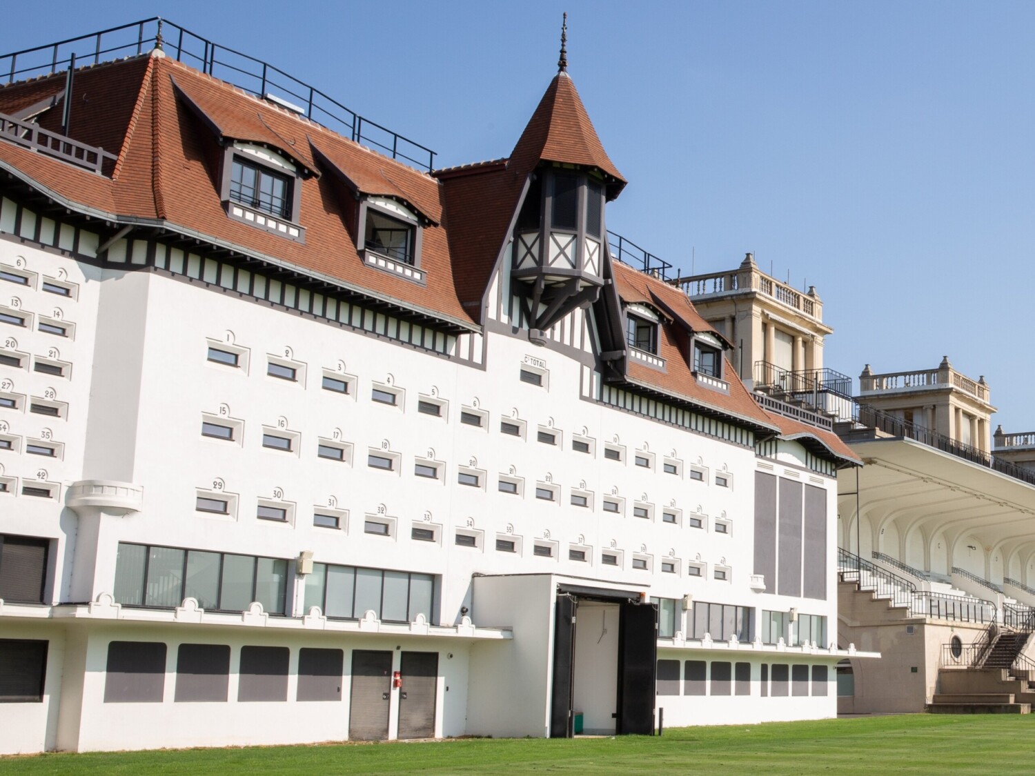 XBKFWXY4FFAWTDS5F32CTSILHY