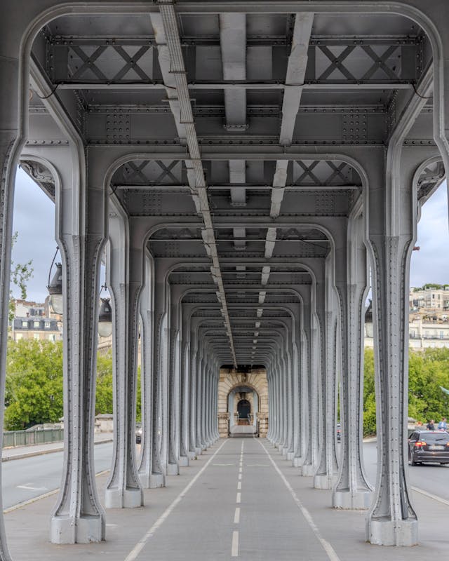 pexels-igor-passchier-111147847-32811263